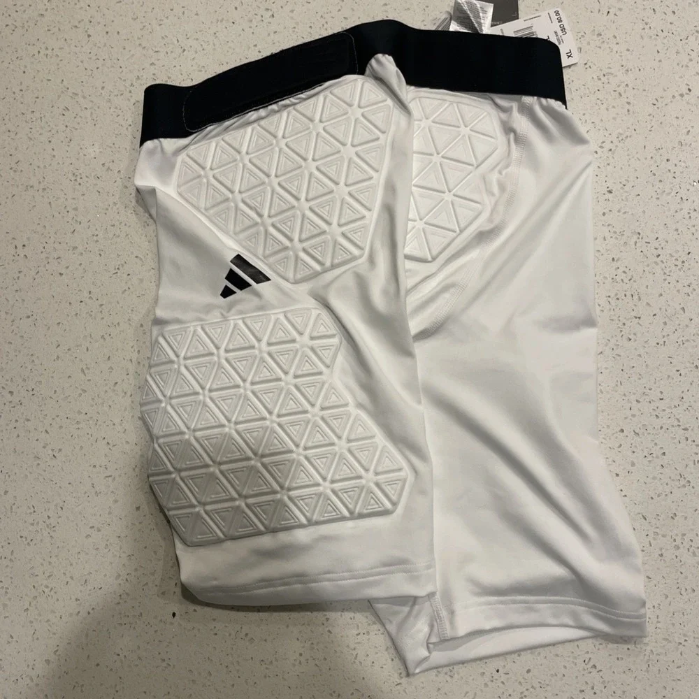 NWT $80 Men's XL Adidas Aeroready‎ Padded Football Shorts White IM3608